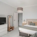 Doca Do Cavacas I By An Island Apartamento